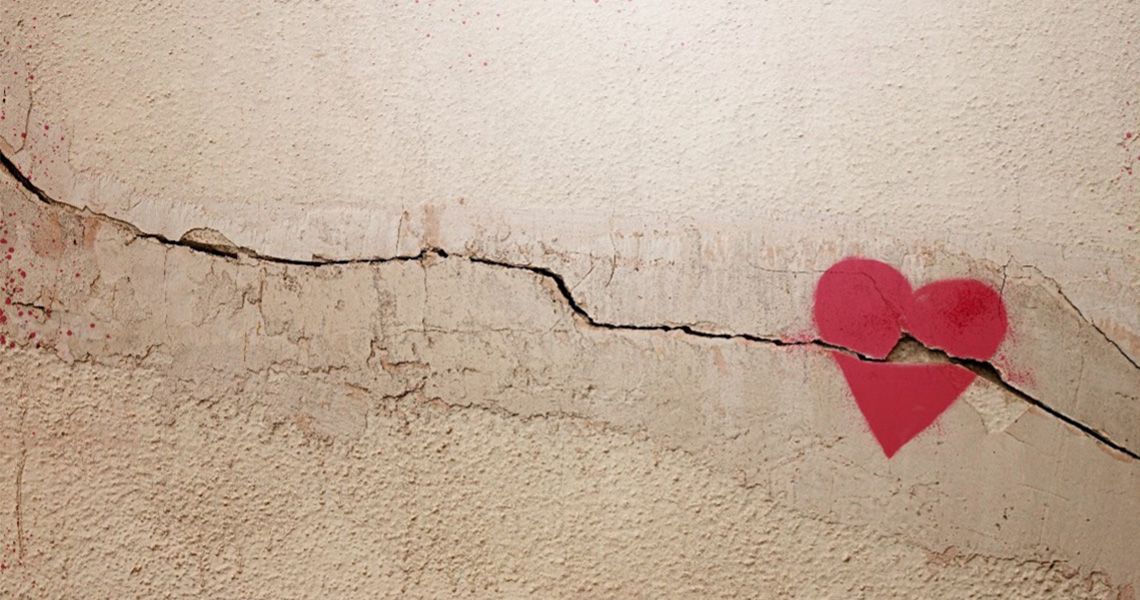 Heart painted on a wall depicting grief